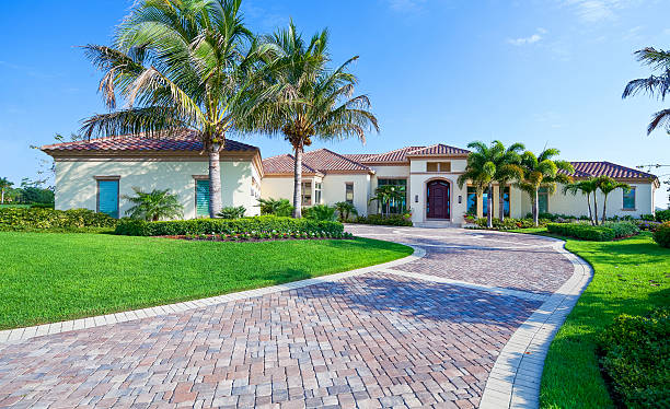 Best Local Driveway Pavers  in Brewster, WA